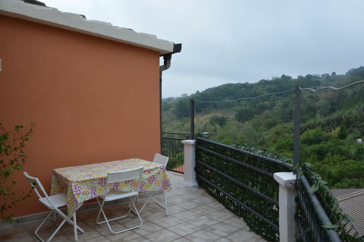 הוילה Campolattaro La Casa Di Zia Nina מראה חיצוני תמונה