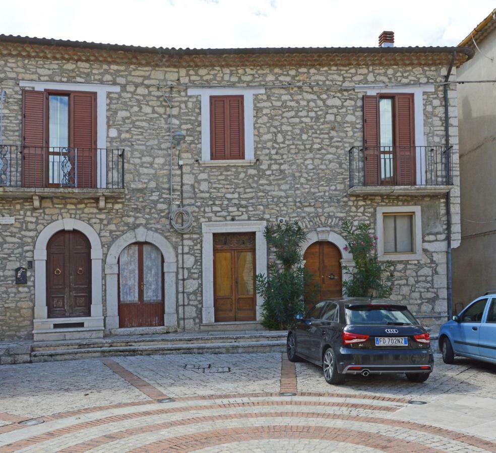 הוילה Campolattaro La Casa Di Zia Nina מראה חיצוני תמונה